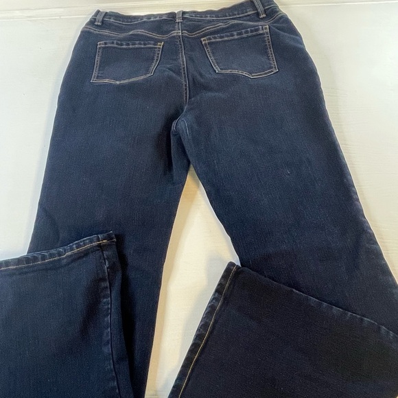 Gloria Vanderbilt Jean - Picture 5 of 6